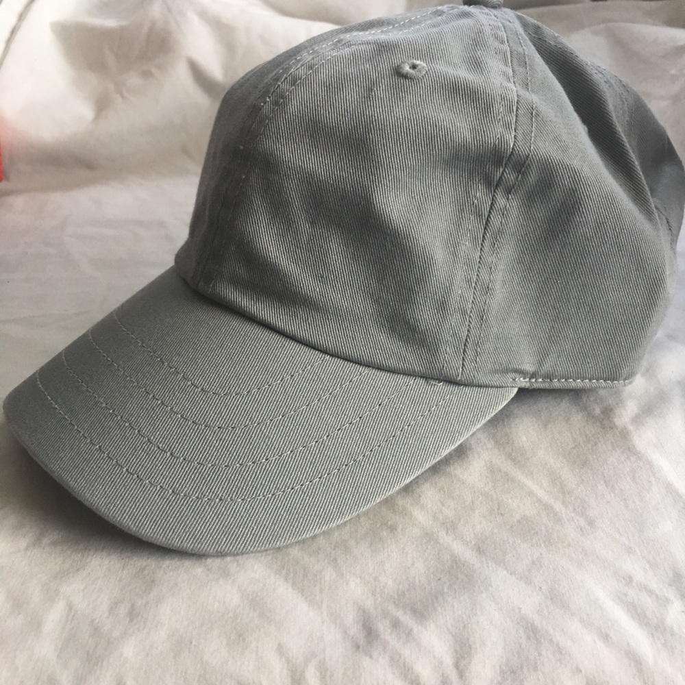 Gray Plain Fashion Strapback - Picture 2 of 3